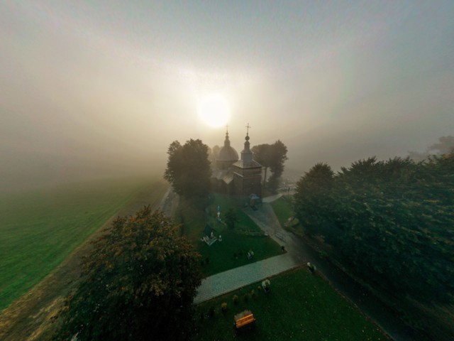 Zockie cerkiew mgła